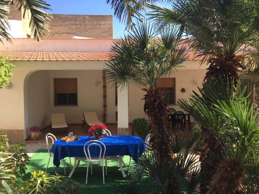 Villa Zahra Casa Vacanze à Castelluzzo Extérieur photo