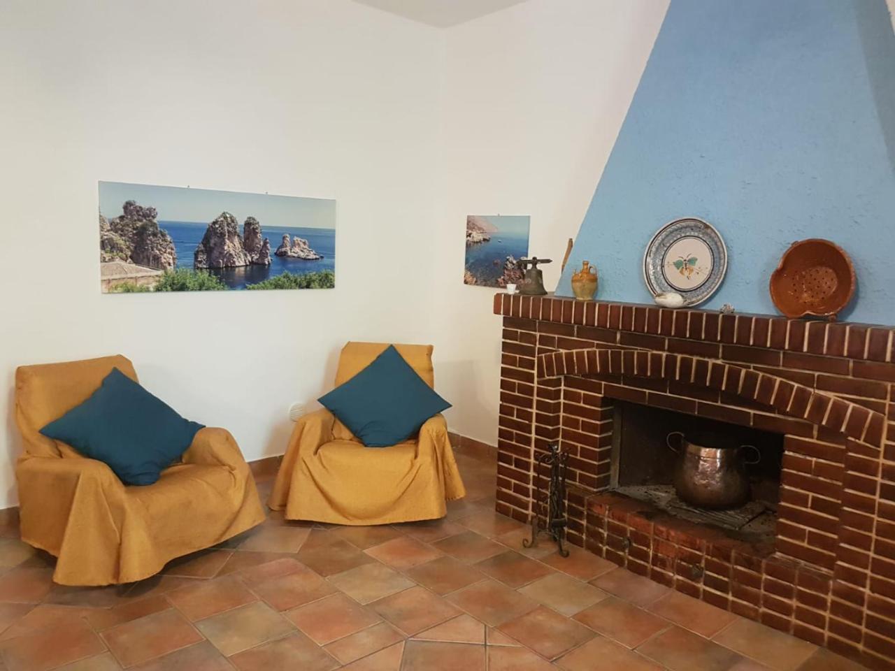 Villa Zahra Casa Vacanze à Castelluzzo Extérieur photo
